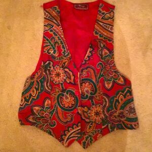 Vintage C.C. Magic by Toni Garment Vibrant Paisley Women's Vest